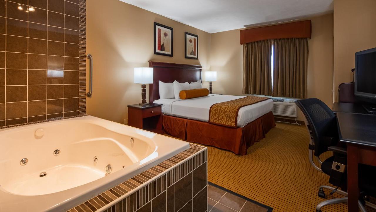 Hotel Lincoln Inn On Route 66 And Near I-55 Ngoại thất bức ảnh