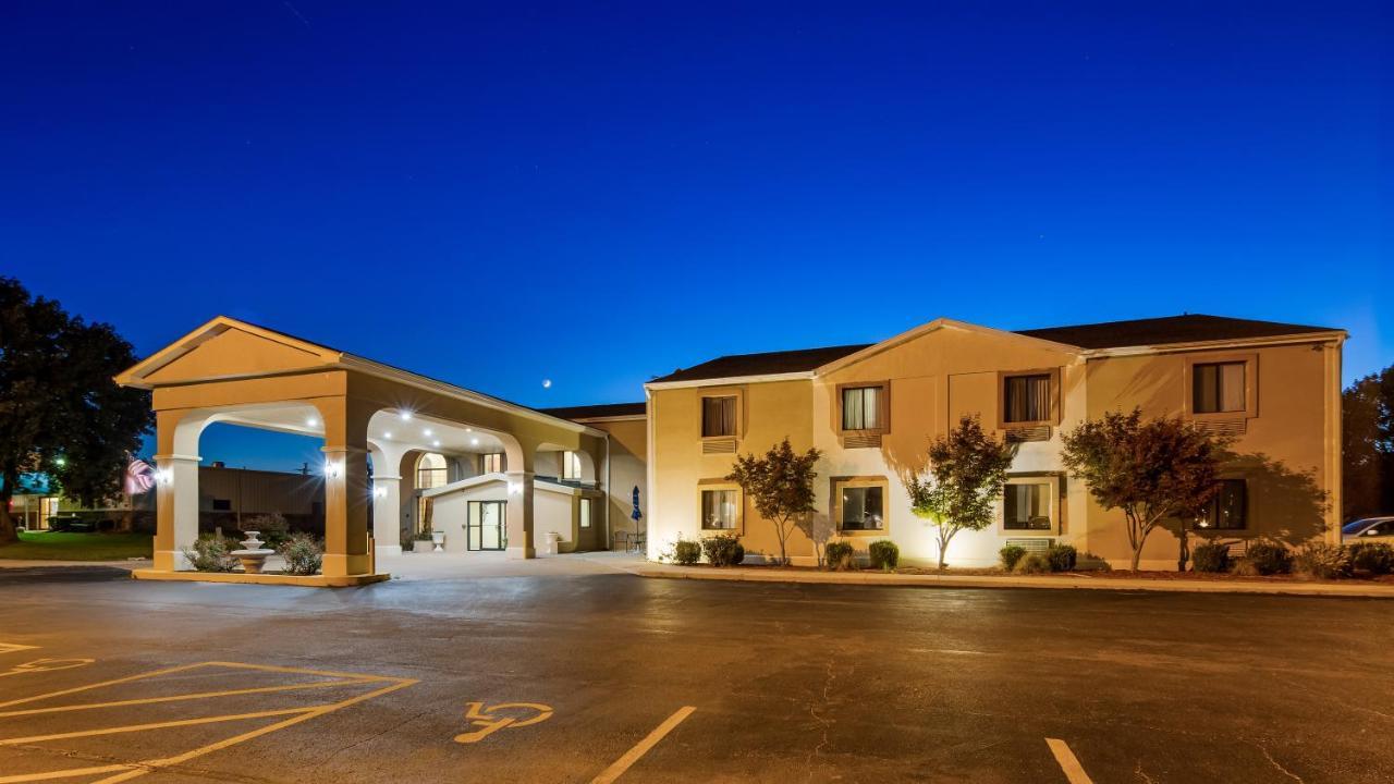 Hotel Lincoln Inn On Route 66 And Near I-55 Ngoại thất bức ảnh