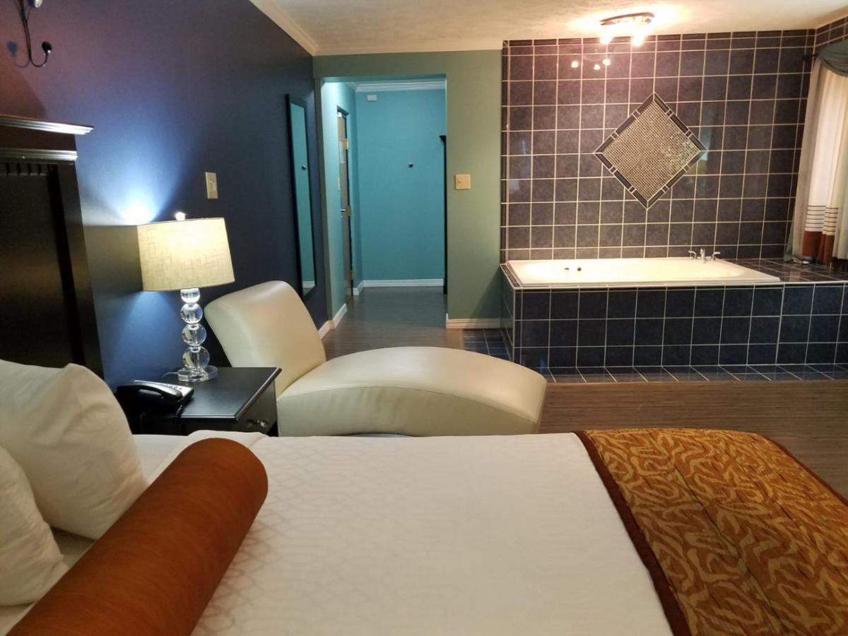 Hotel Lincoln Inn On Route 66 And Near I-55 Ngoại thất bức ảnh