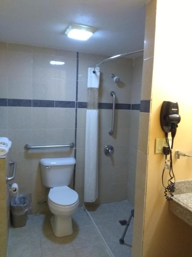 Hotel Lincoln Inn On Route 66 And Near I-55 Ngoại thất bức ảnh